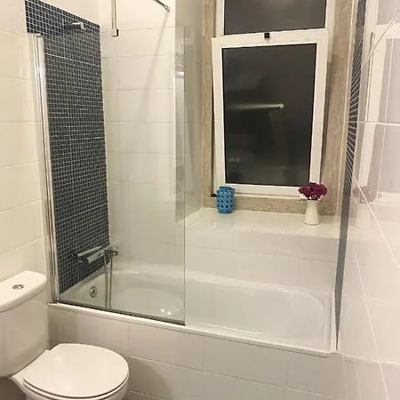 Spacious In - 175 M² - Private Balcony