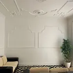 Spacious In - 175 M² - Private Balcony Apartment