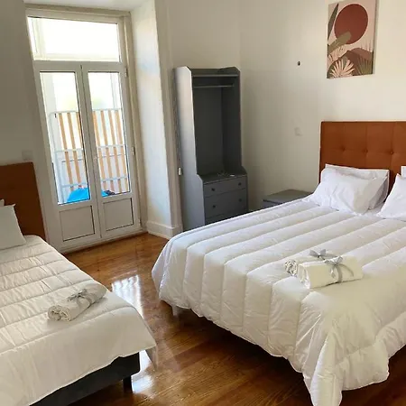 Spacious In - 175 M² - Private Balcony Apartment Lisbon