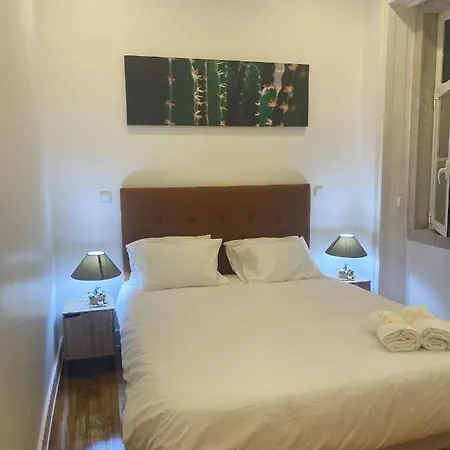 Spacious In - 175 M² - Private Balcony * Lizbona