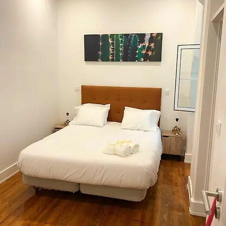 Spacious In - 175 M² - Private Balcony Lejlighed *